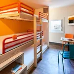 Hotel F1 Maurepas (Yvelines)